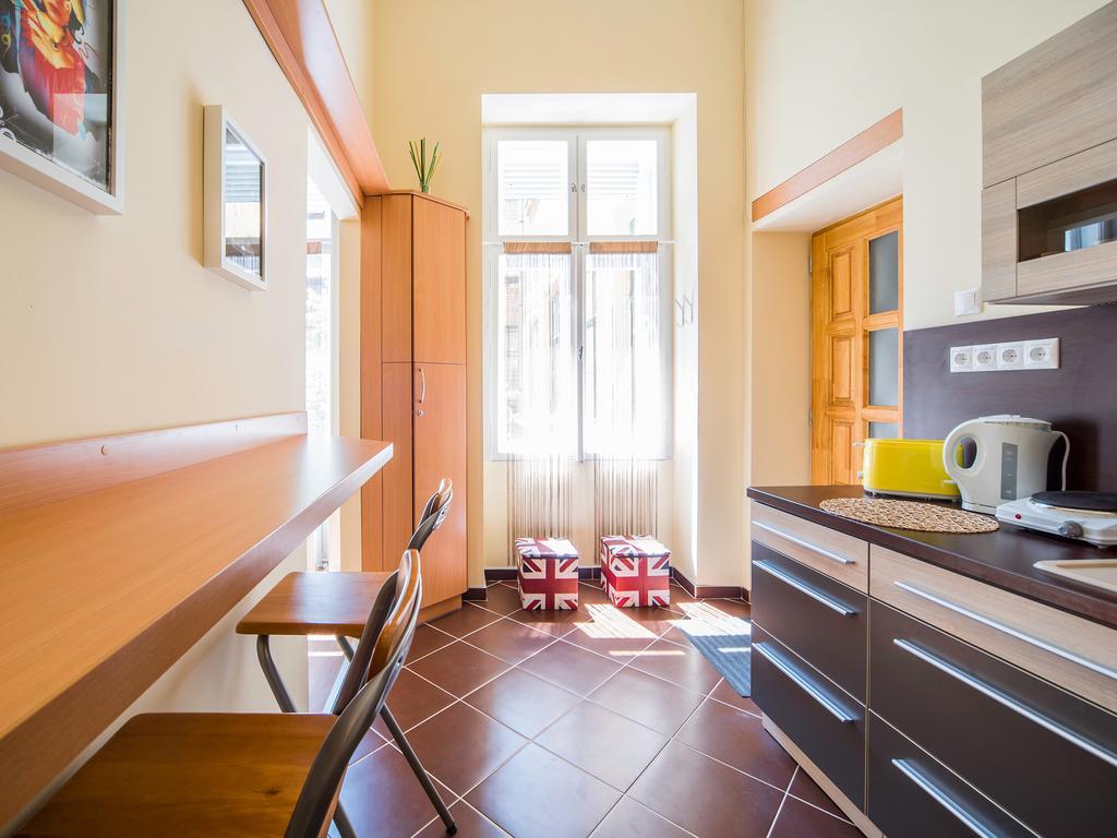 Central Budapest Vadasz Street Екстер'єр фото